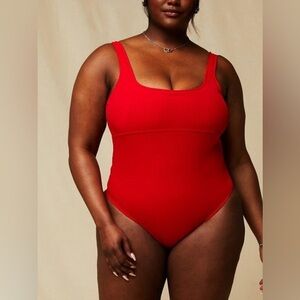 Fabletics Sunset Scoop One-Piece Swimsuit size xxl/1x black